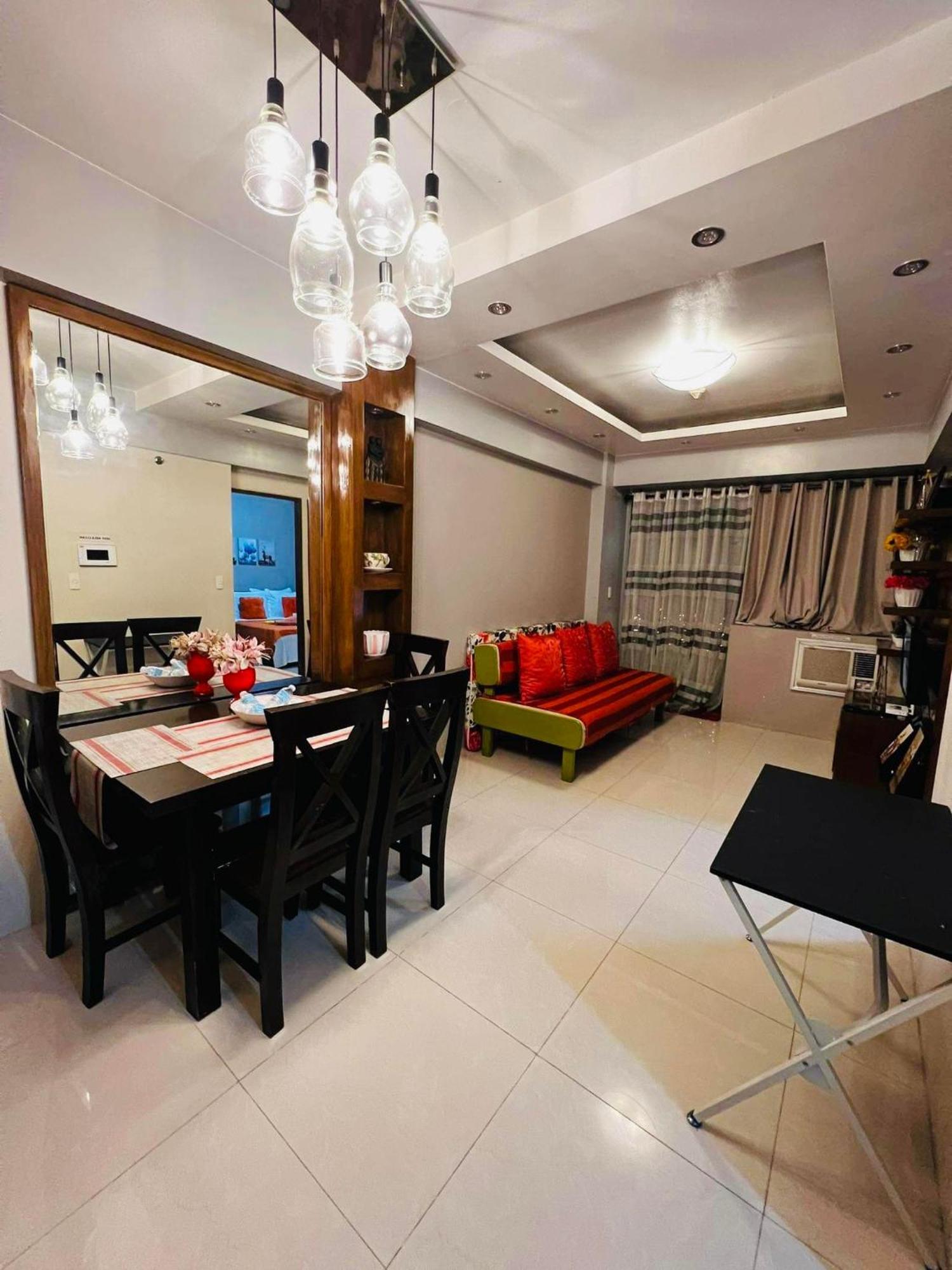 One Palm Tree Villas Condominium - Studio 10O With Balcony - Across Terminal 3 Airport Manila Exterior photo